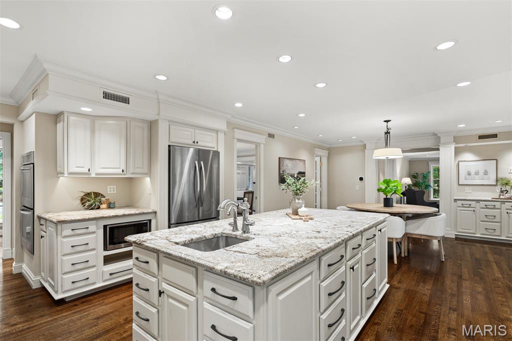 10928 Clayton Road St. Louis, MO 63131 - Photo 36 of 89 Gallery Image 36