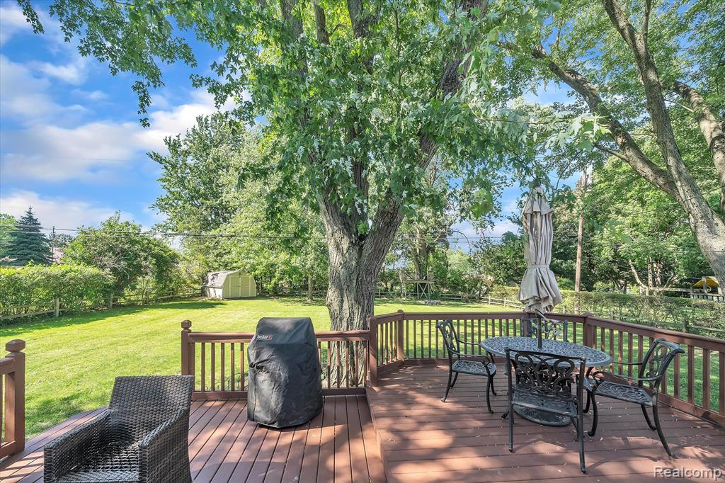 120 Windsor Road Rochester Hills, MI 48307 - Photo 32 of 37