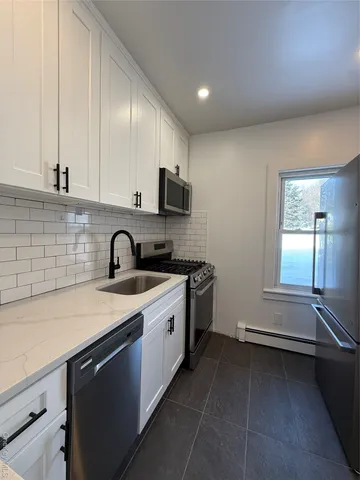 $4,200 | 547 King Street, Unit B, Chappaqua, NY 10514