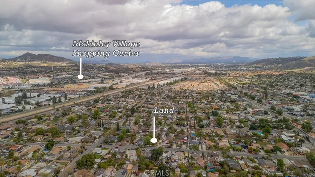 a picture of a window