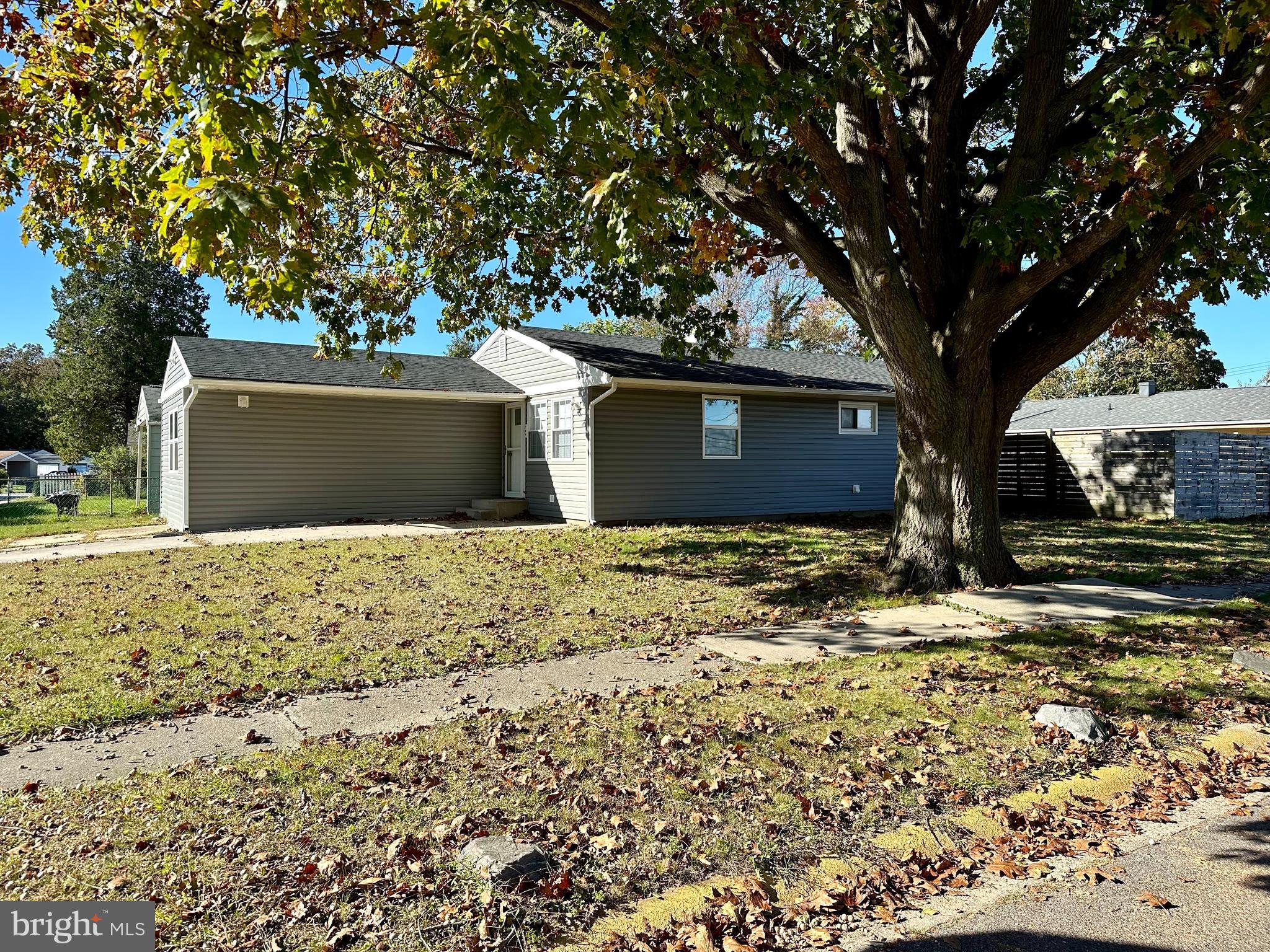 749 River Road Dover, DE 19901 - Photo 1 of 19 a view of a house with a tree