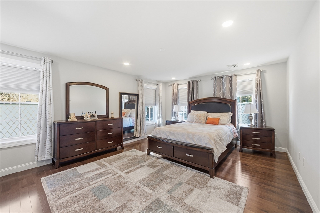 12 Sutton Street Peabody, MA 01960 - Photo 16 of 32