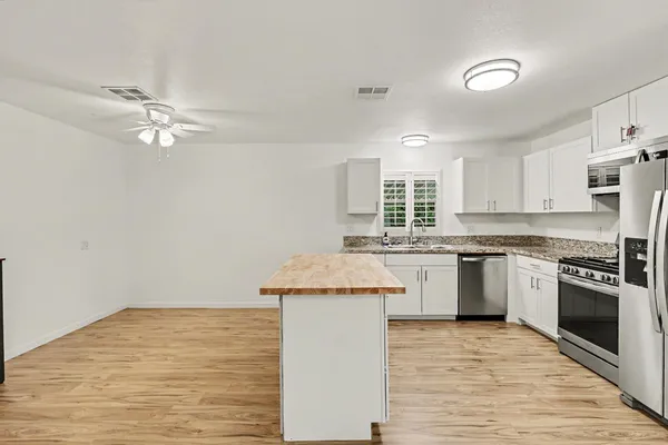 $110,000 | 2240 Golden Oak Lane, Unit 119, Merced, CA 95341