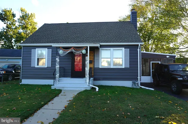 $409,000 | 1 Maguire Road, Hamilton, NJ 08690