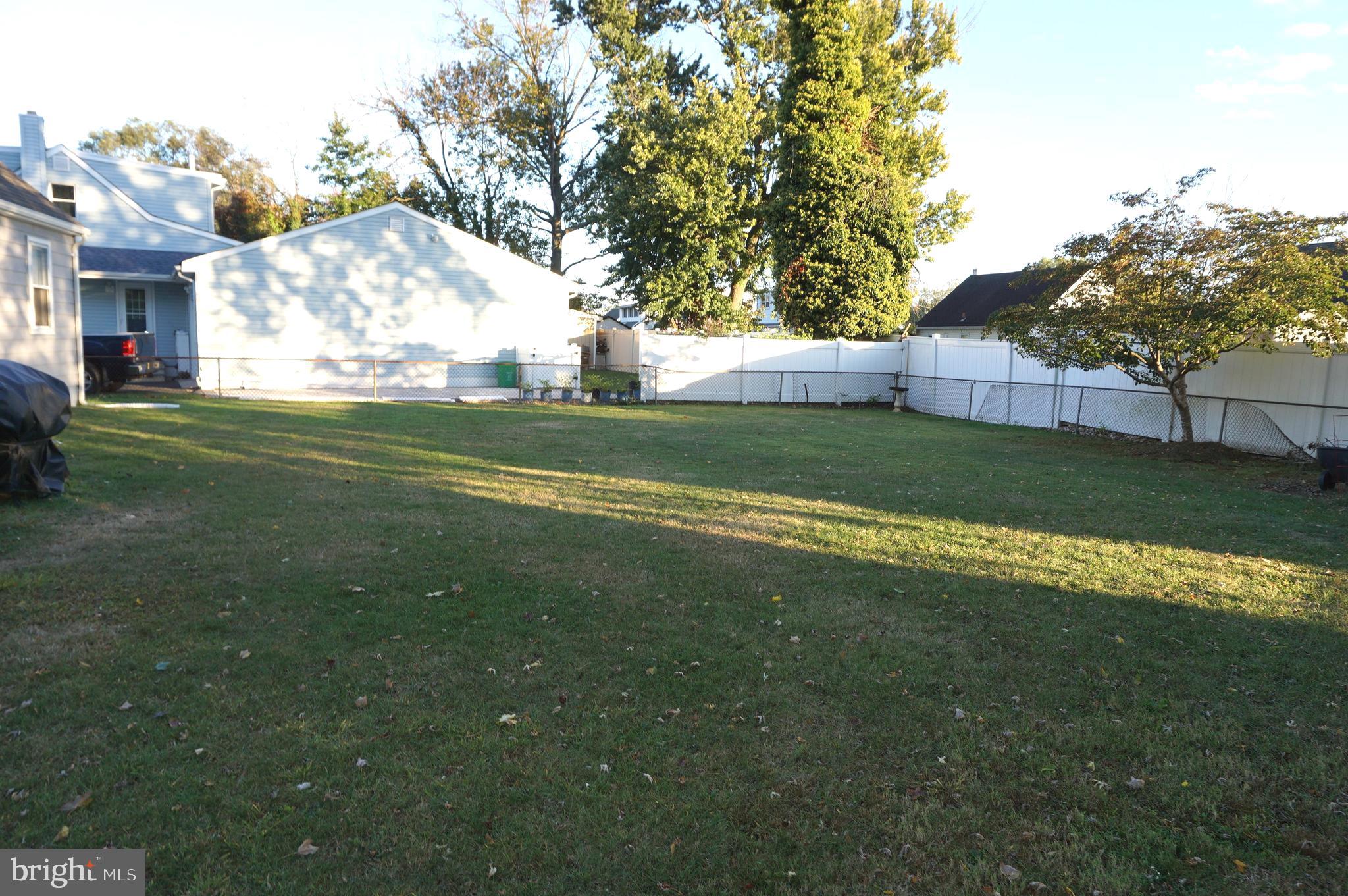 1 Maguire Road Hamilton, NJ 08690 - Photo 25 of 27 Backyard