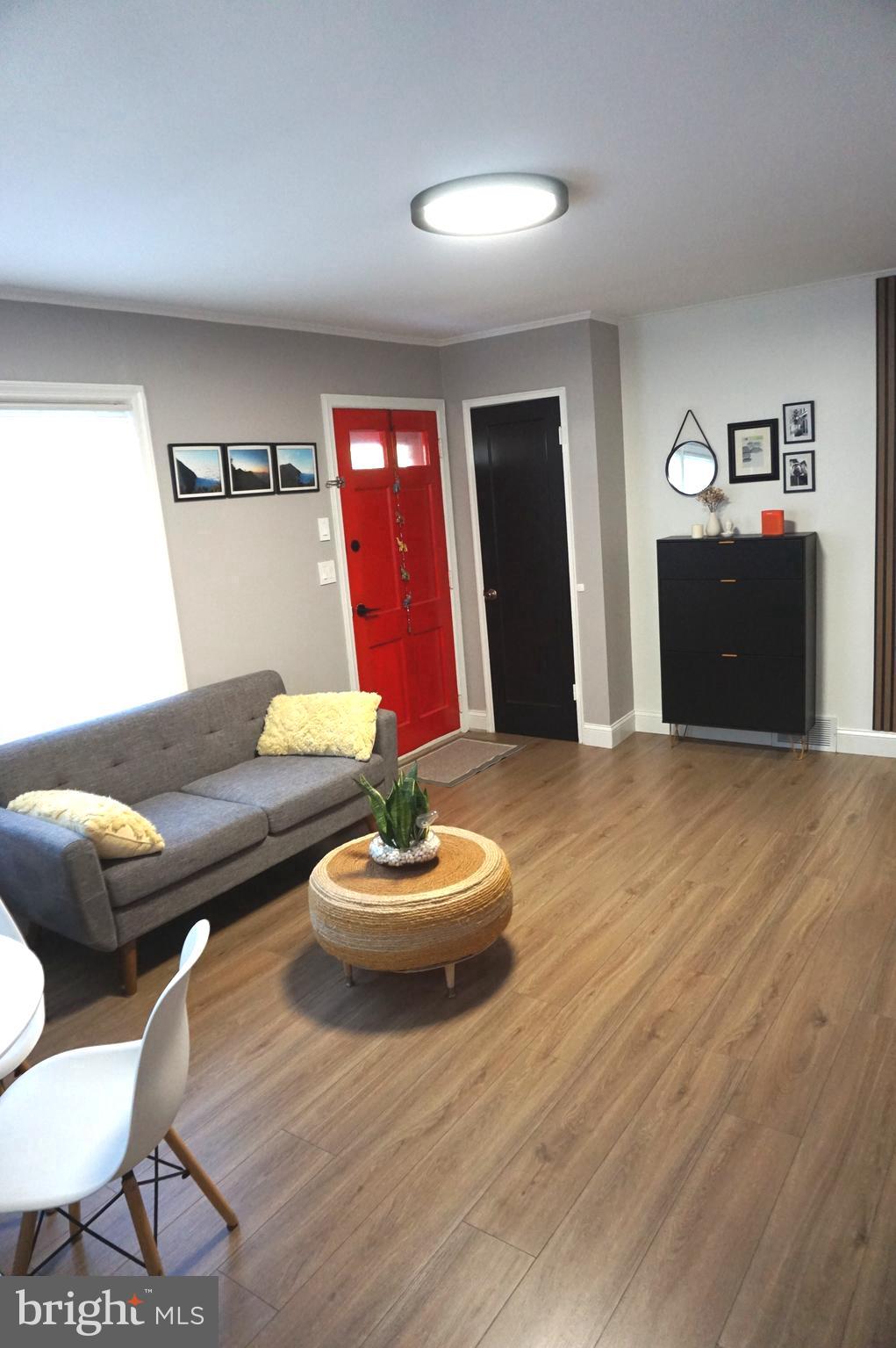 1 Maguire Road Hamilton, NJ 08690 - Photo 6 of 27 Living Room