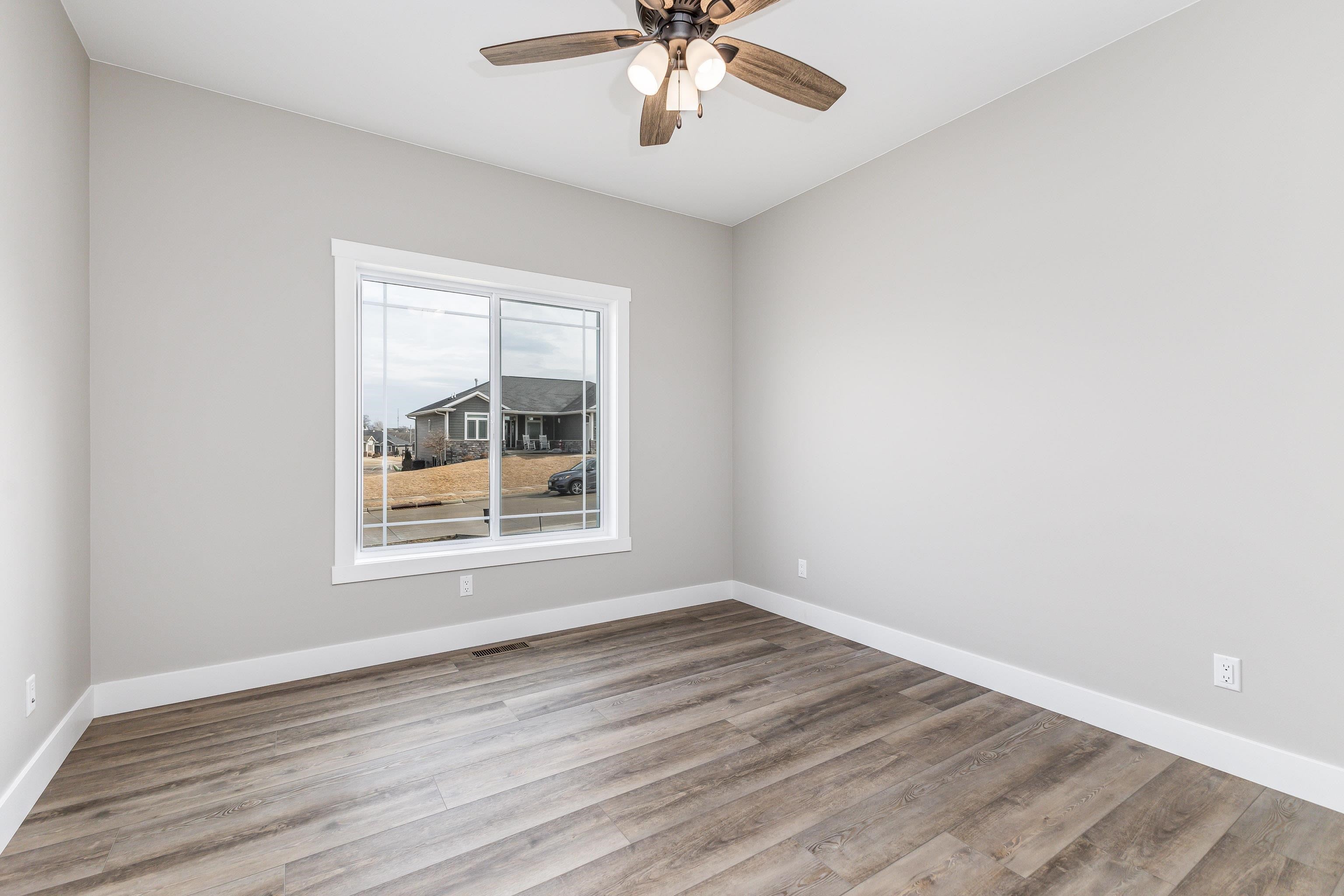 2249 Antler Ridge Drive Dubuque, IA 52002 - Photo 22 of 45 Gallery Image 22