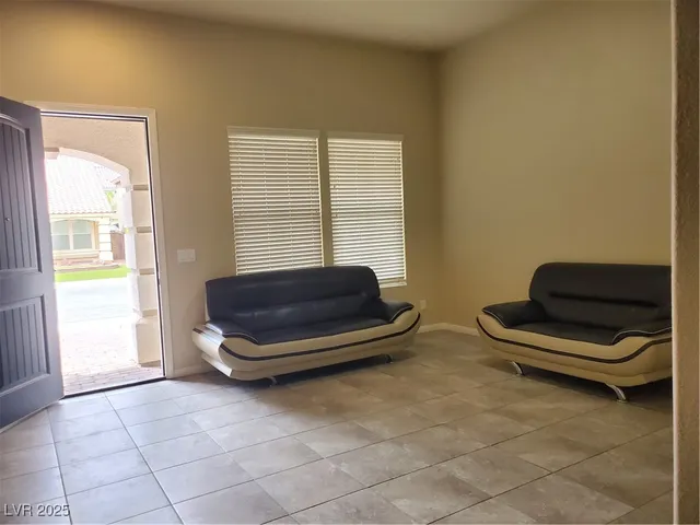 $2,250 | 10138 South Arbor Brook Court, Las Vegas, NV 89141