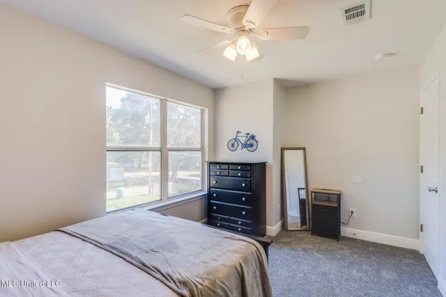 $1,300 | 229 Milray Lane, Gulfport, MS 39507