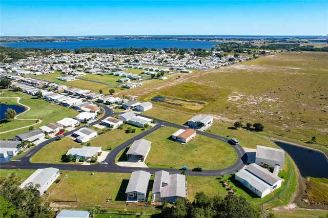 $368,000 | 690 Sandwedge Drive, Frostproof, FL 33843