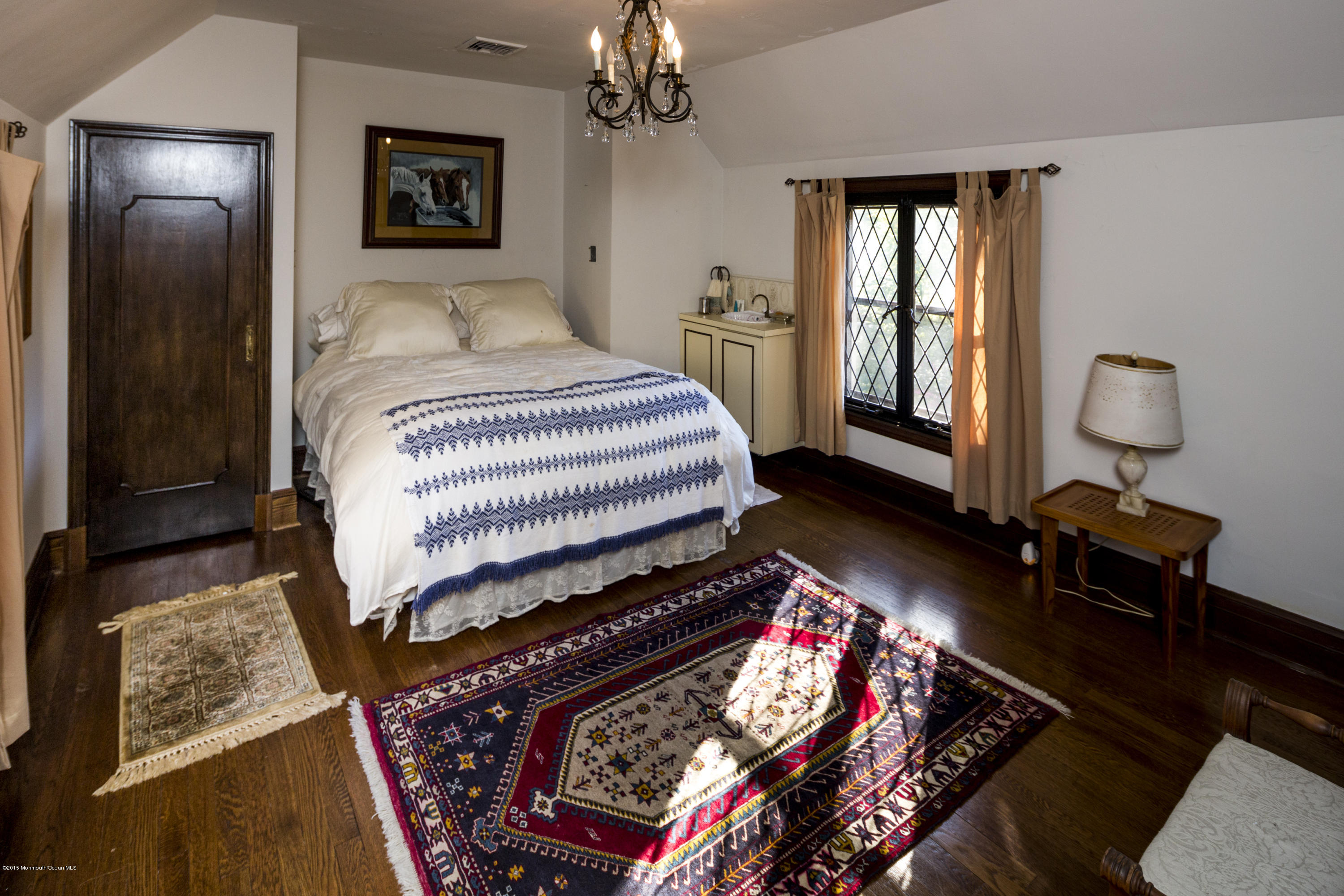 310 Cooper Road Red Bank, NJ 07701 - Photo 14 of 27 Spacious bedrooms