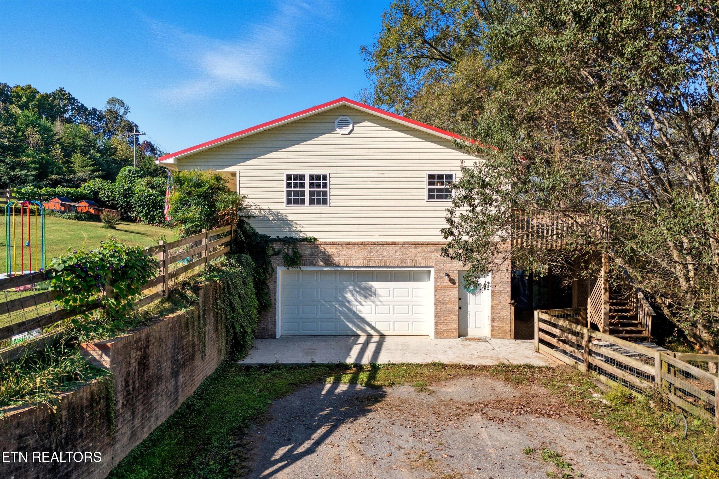 2170 Hinds Creek Road Heiskell, TN 37754 - Photo 21 of 28 22-2170 Hinds Creek Rd-22