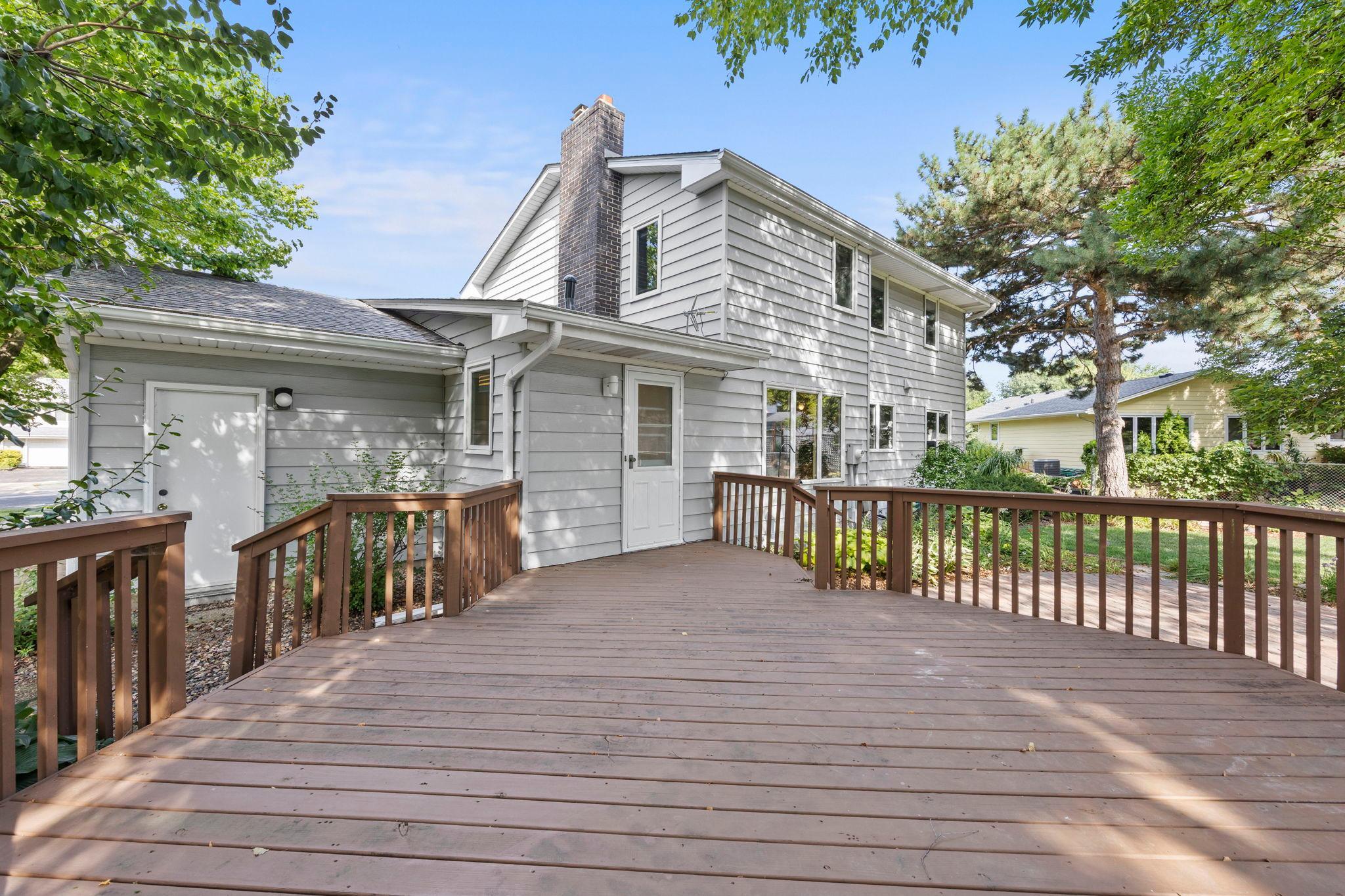 9609 Utica Road Bloomington, MN 55437 - Photo 36 of 40 Gallery Image 36