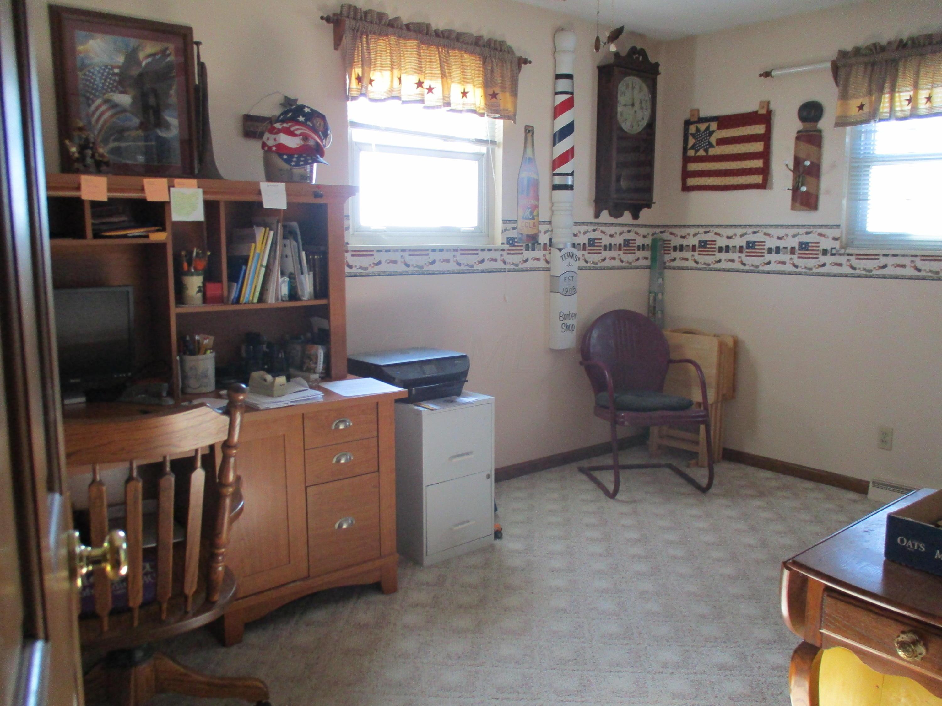 3955 Clay Pike Road Zanesville, OH 43701 - Photo 12 of 20
