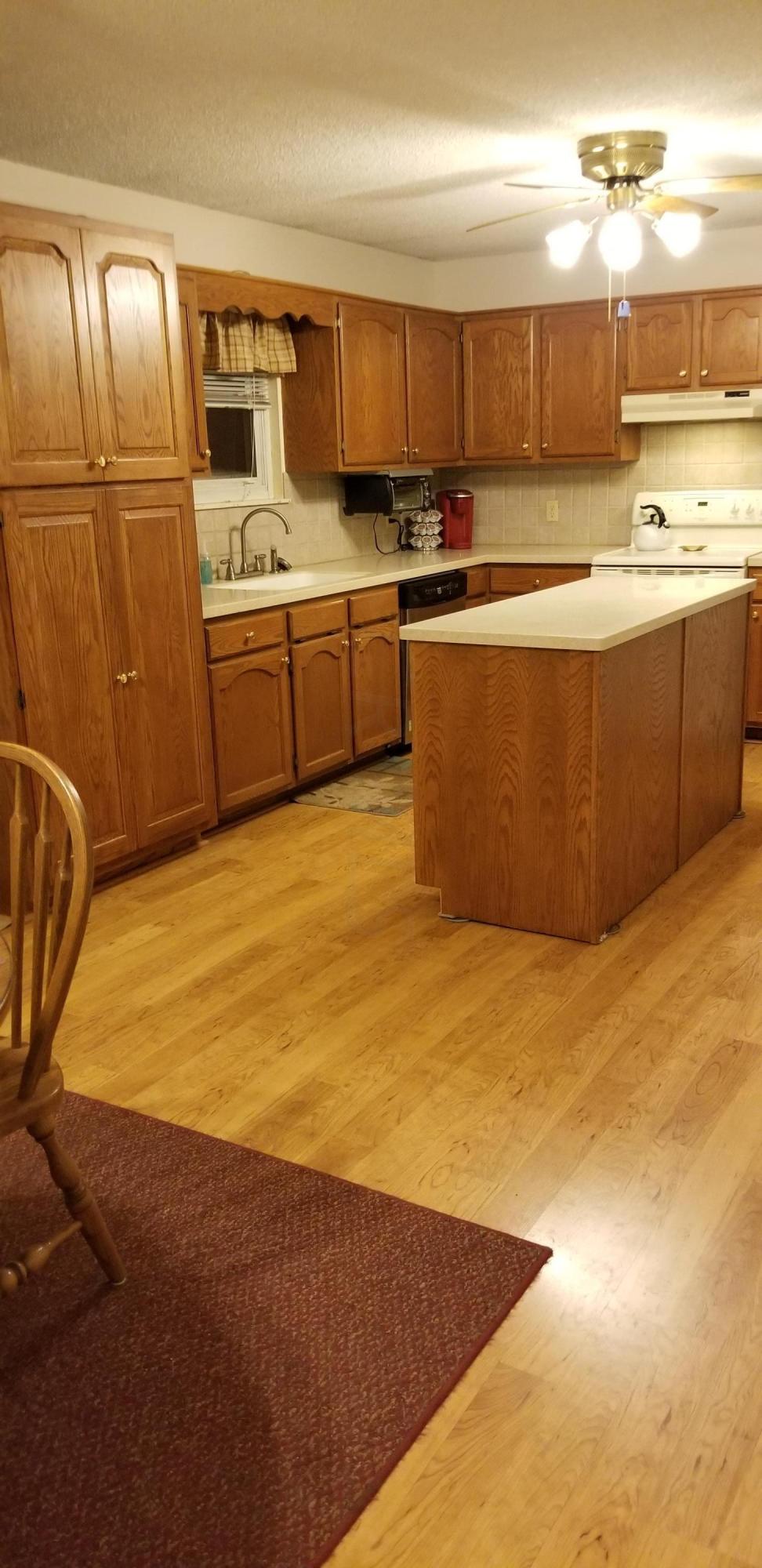3955 Clay Pike Road Zanesville, OH 43701 - Photo 2 of 20