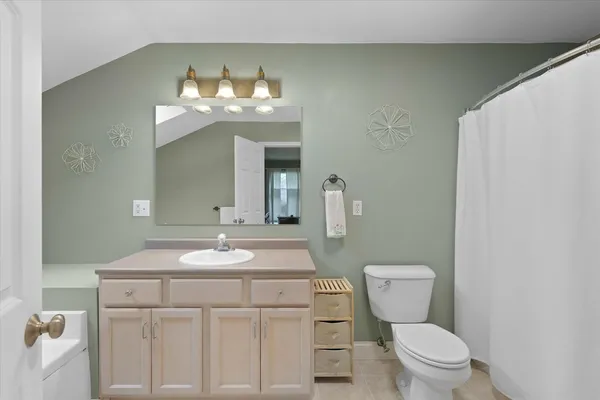 $390,000 | 1408 Heather Drive, Mahomet, IL 61853