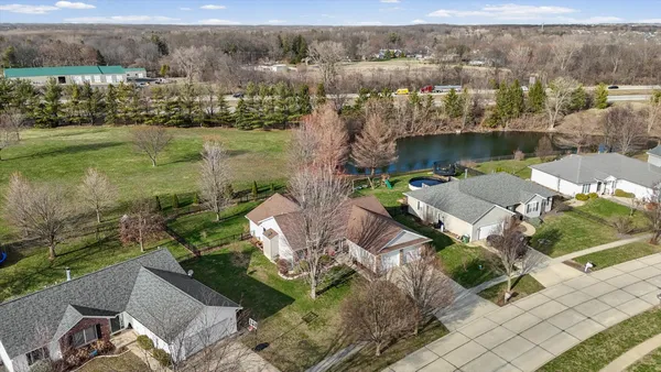 $390,000 | 1408 Heather Drive, Mahomet, IL 61853