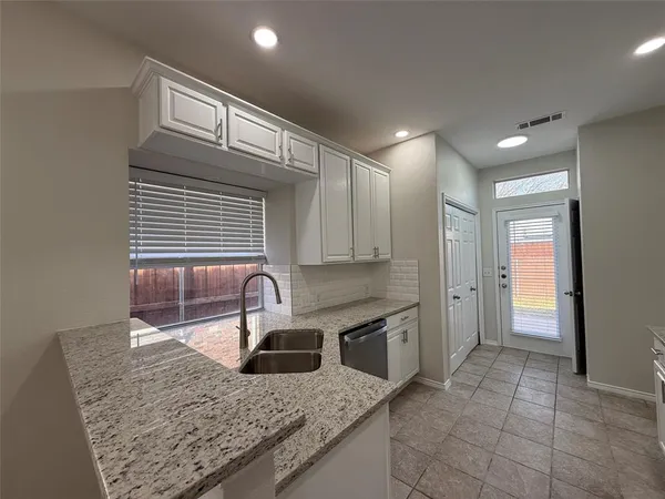 $394,900 | 11476 Fountainbridge Drive, Frisco, TX 75035