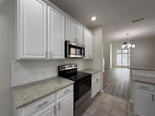 $394,900 | 11476 Fountainbridge Drive, Frisco, TX 75035