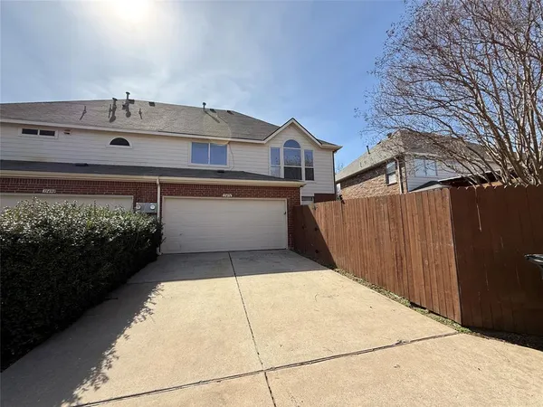 $394,900 | 11476 Fountainbridge Drive, Frisco, TX 75035