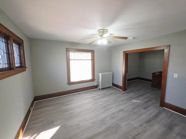 $1,600 | 414 North 33rd Avenue, Minneapolis, MN 55412