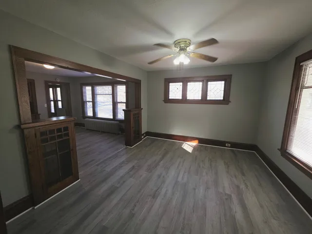 $1,600 | 414 North 33rd Avenue, Minneapolis, MN 55412