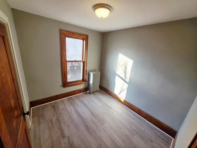 $1,600 | 414 North 33rd Avenue, Minneapolis, MN 55412
