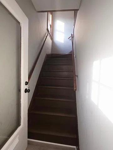 $1,600 | 414 North 33rd Avenue, Minneapolis, MN 55412