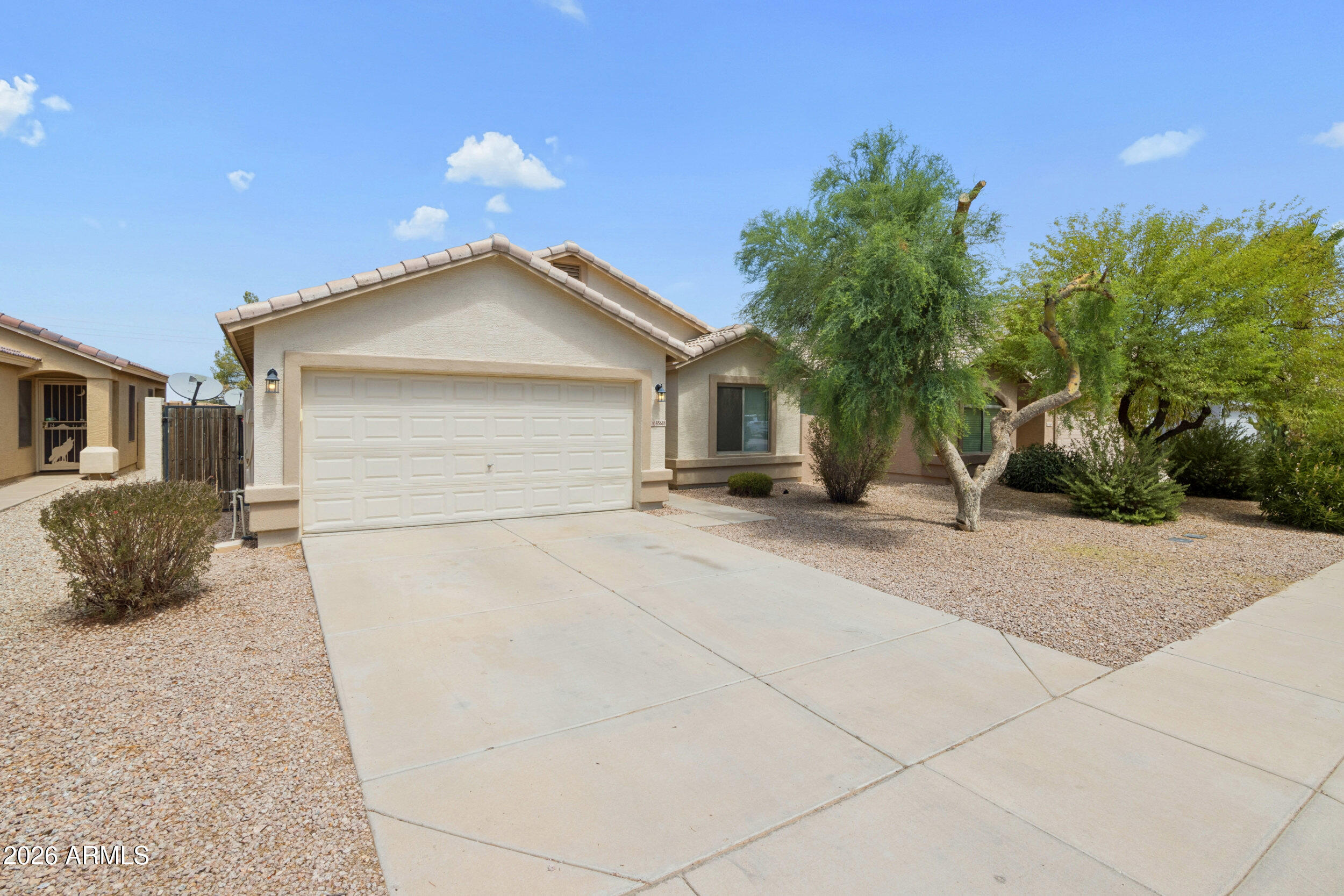 45618 West Sheridan Road Maricopa, AZ 85139 - Photo 1 of 59 1_img_8454
