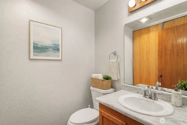 $285,000 | 2417 South 222nd Street, Unit A6, Des Moines, WA 98198