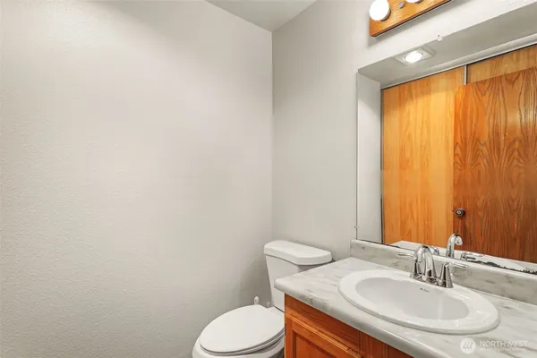 $285,000 | 2417 South 222nd Street, Unit A6, Des Moines, WA 98198