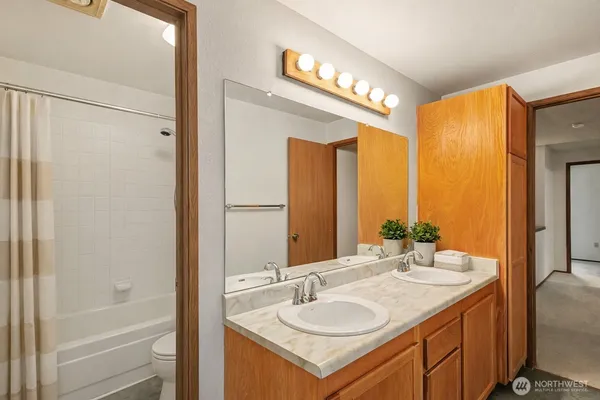 $285,000 | 2417 South 222nd Street, Unit A6, Des Moines, WA 98198