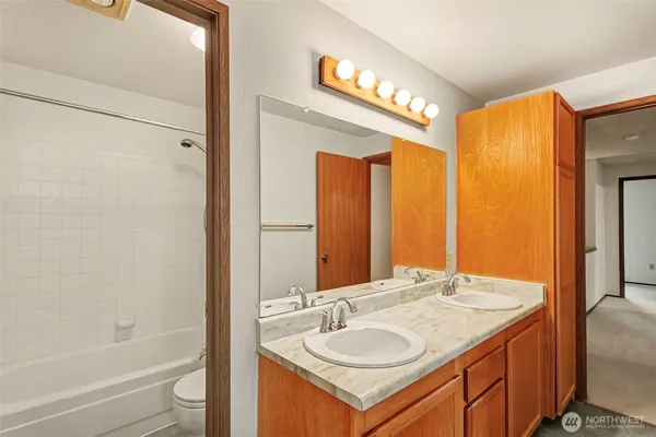 $285,000 | 2417 South 222nd Street, Unit A6, Des Moines, WA 98198