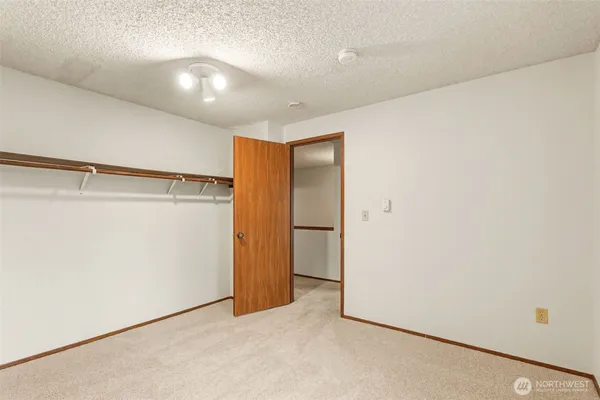 $285,000 | 2417 South 222nd Street, Unit A6, Des Moines, WA 98198