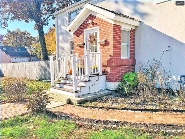 $2,500 | 85 South Lincoln Street, Manchester, NH 03103