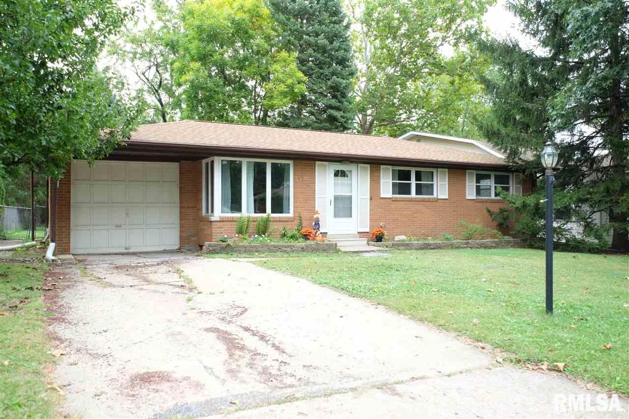 2721 West Overhill Road Peoria, IL 61615 - Photo 2 of 36 Gallery Image 2