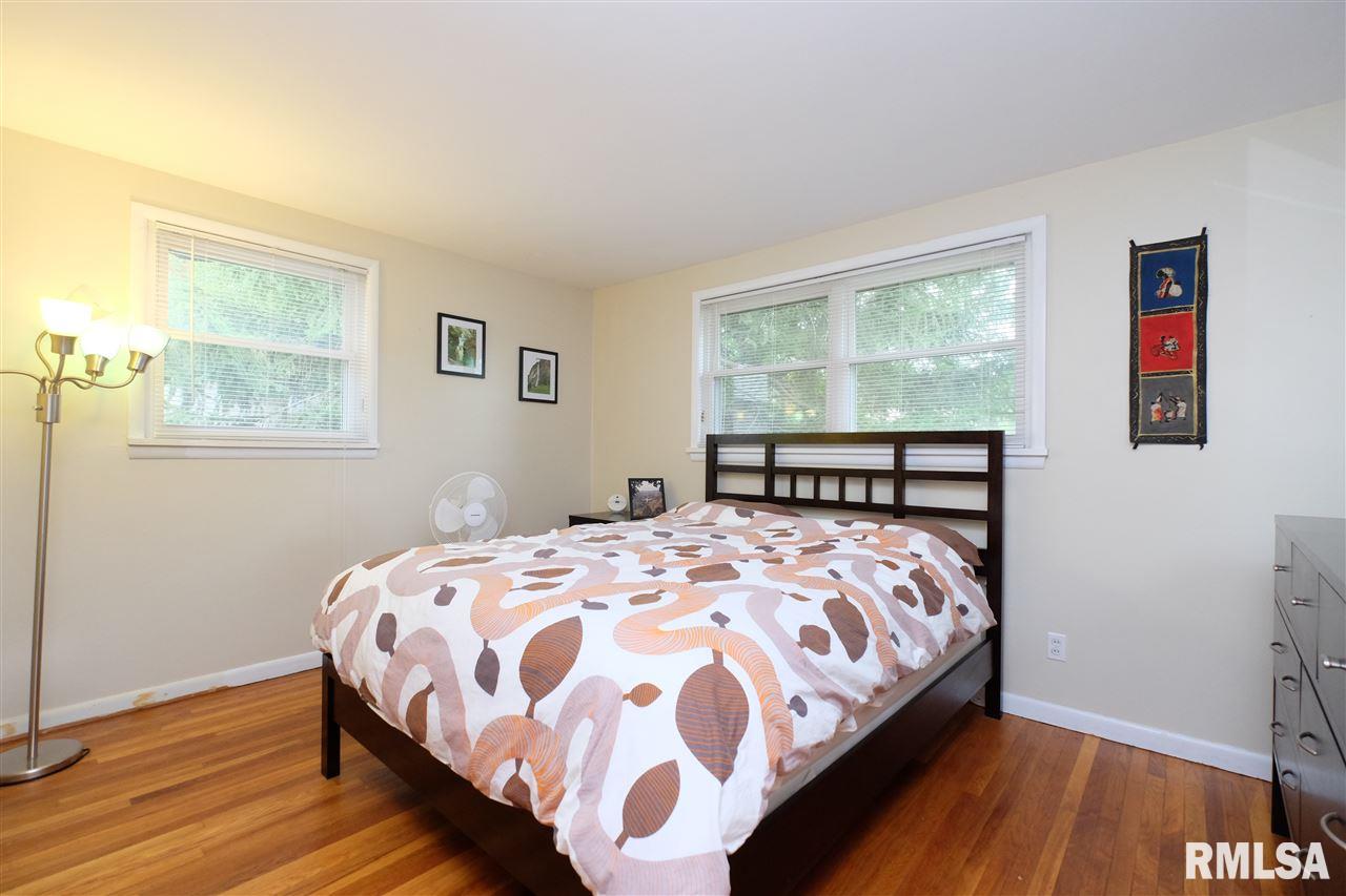 2721 West Overhill Road Peoria, IL 61615 - Photo 22 of 36 Gallery Image 22