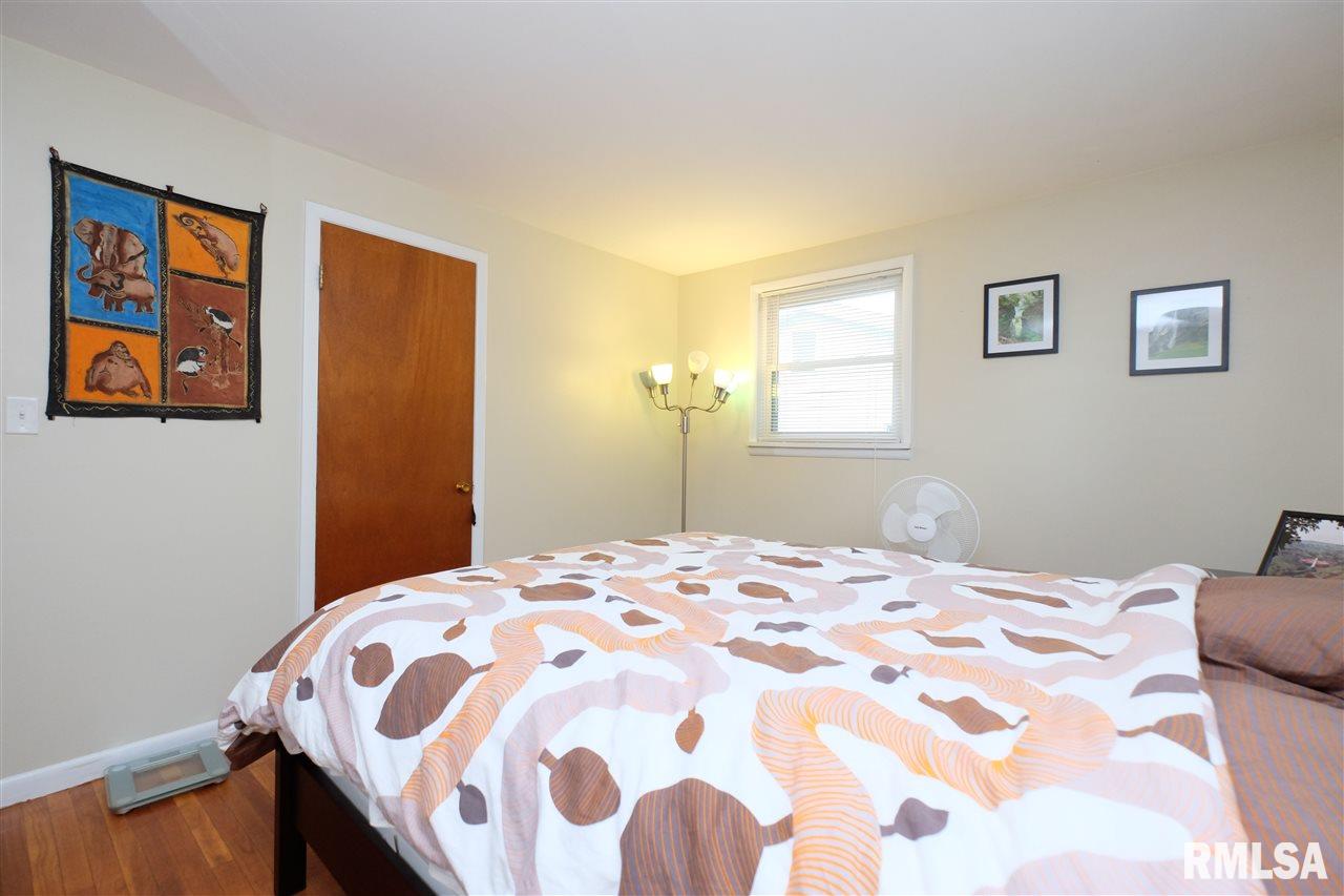 2721 West Overhill Road Peoria, IL 61615 - Photo 23 of 36 Gallery Image 23