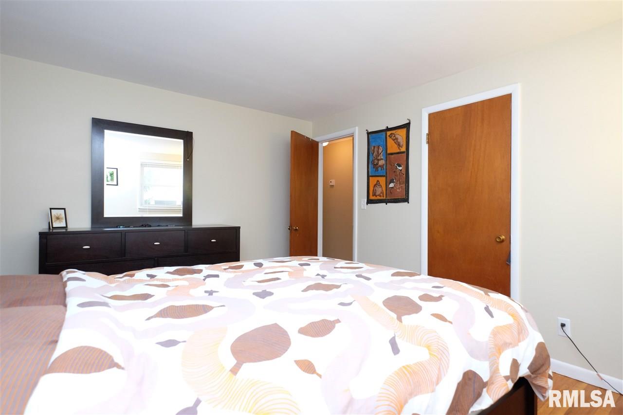 2721 West Overhill Road Peoria, IL 61615 - Photo 24 of 36 Gallery Image 24