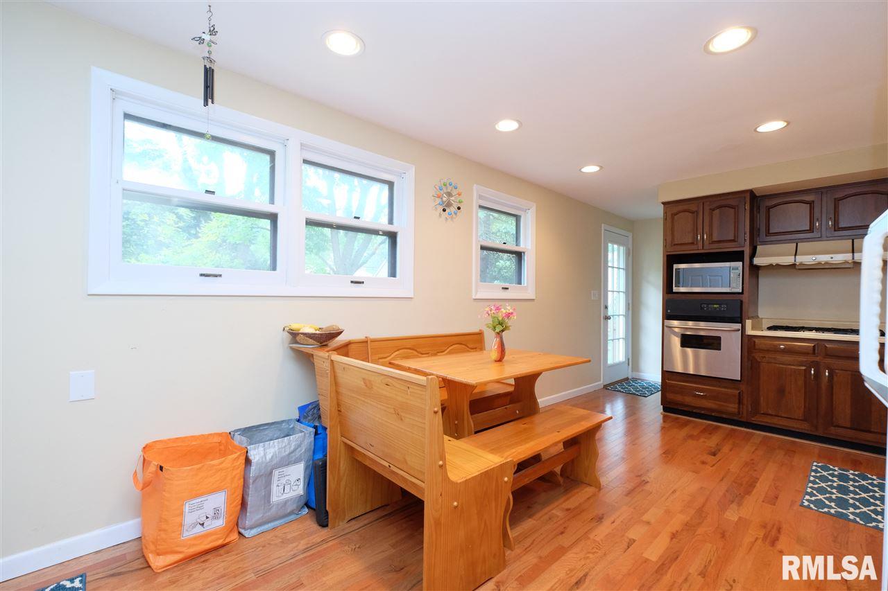 2721 West Overhill Road Peoria, IL 61615 - Photo 7 of 36 Gallery Image 7