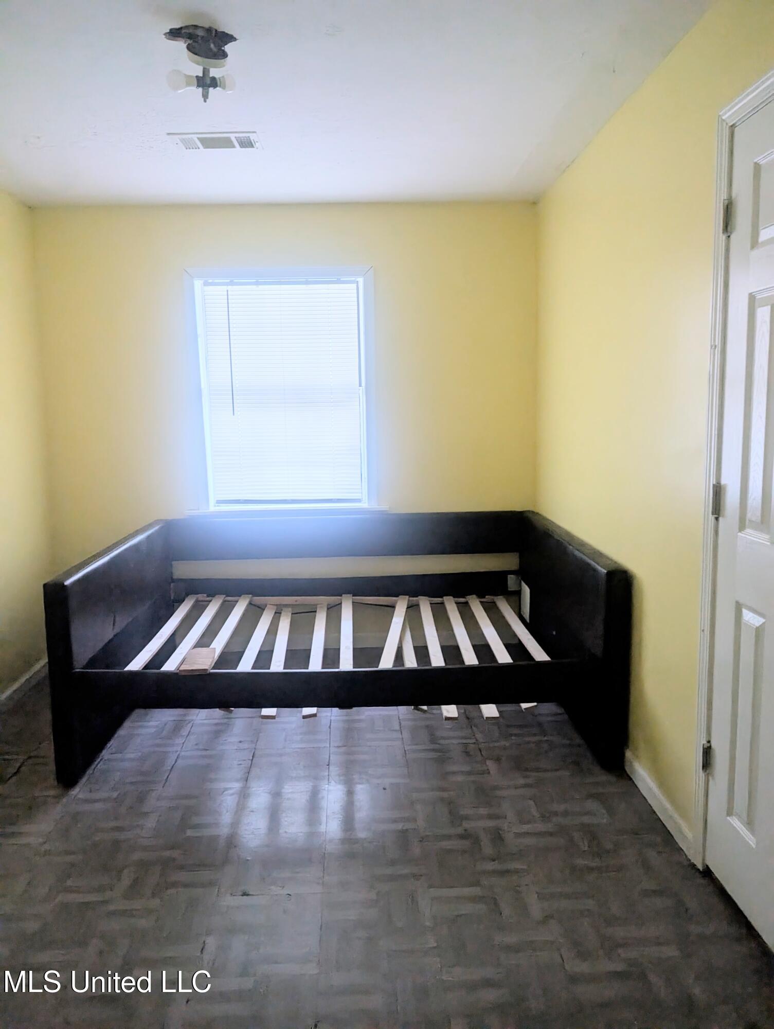 2331 Ludlow Avenue Jackson, MS 39213 - Photo 7 of 18 bedroom 1