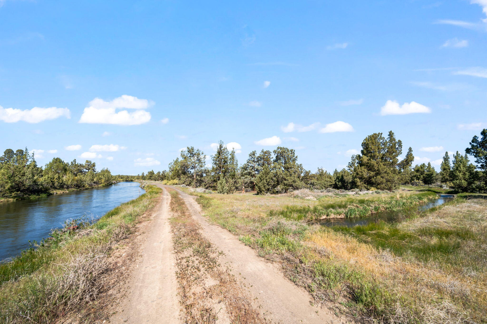 Southeast Gribbling Road, Unit 300 Bend, OR 97701 - Photo 9 of 28 27-web-or-mls-Gribbling Rd Lot 300 (23 o