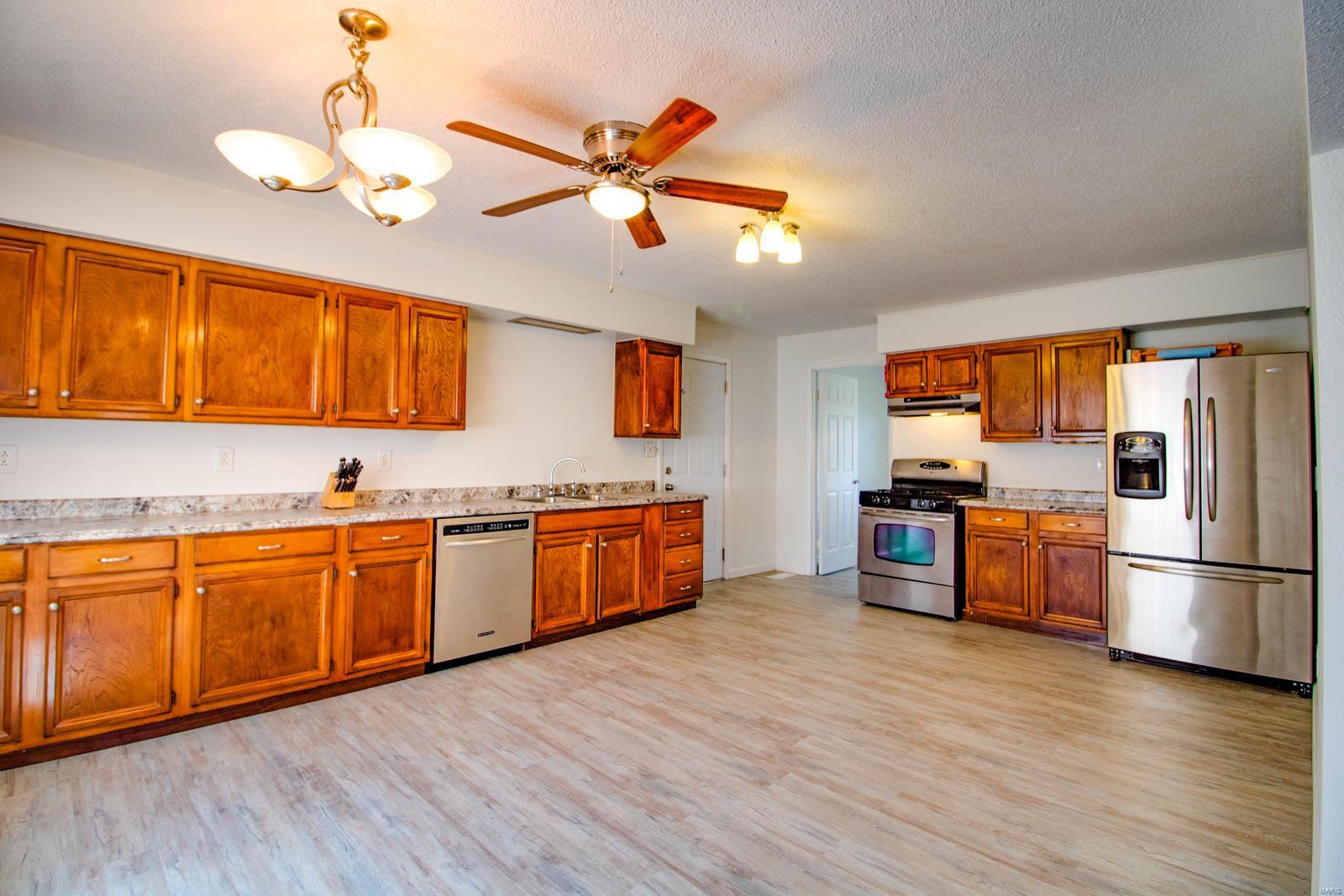 2774 Seiler Road Alton, IL 62002 - Photo 19 of 39 Gallery Image 19