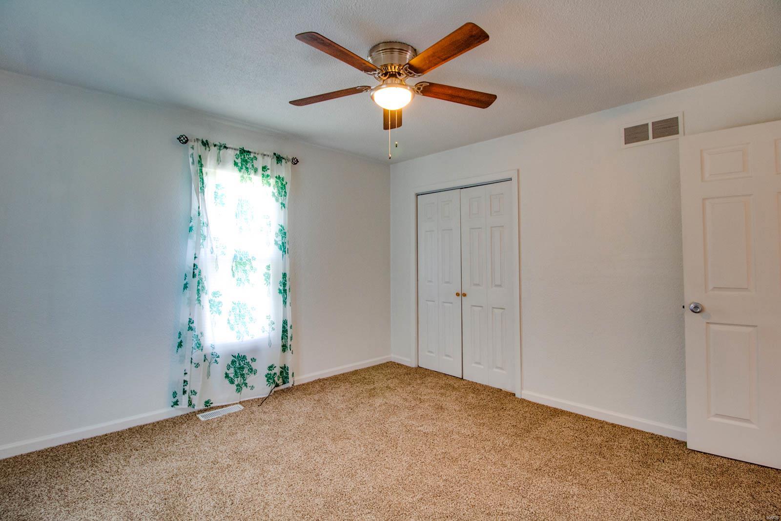 2774 Seiler Road Alton, IL 62002 - Photo 28 of 39 Gallery Image 28