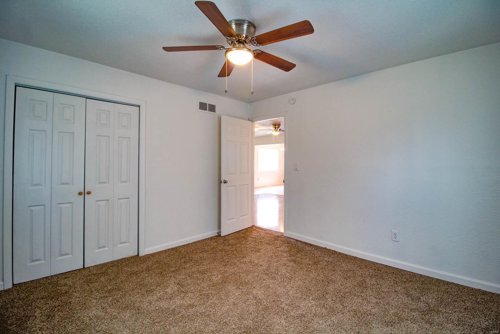 2774 Seiler Road Alton, IL 62002 - Photo 29 of 39 Gallery Image 29