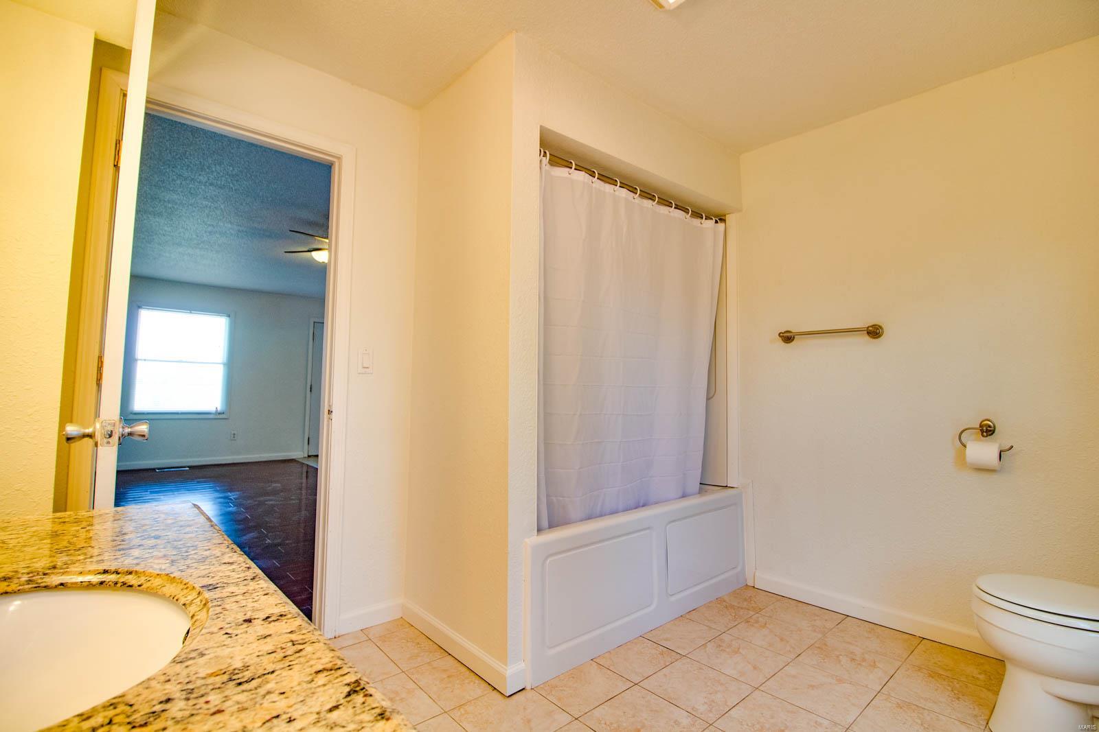2774 Seiler Road Alton, IL 62002 - Photo 32 of 39 Gallery Image 32