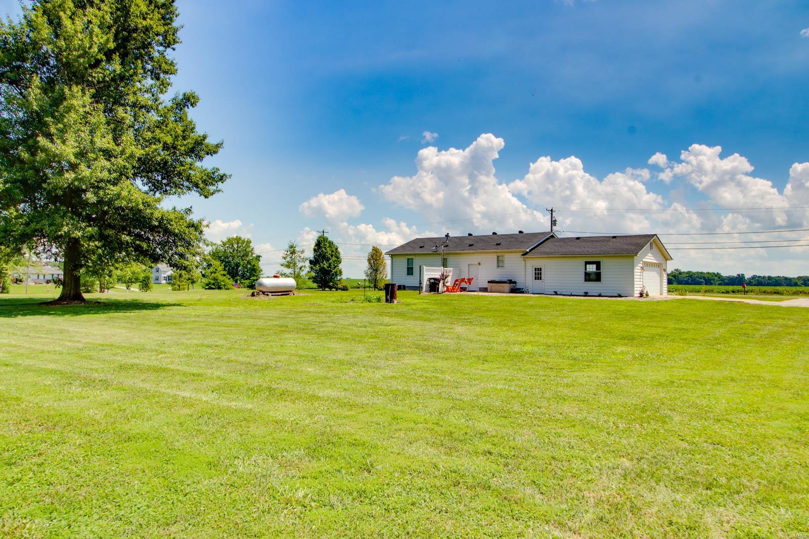 2774 Seiler Road Alton, IL 62002 - Photo 38 of 39 Gallery Image 38