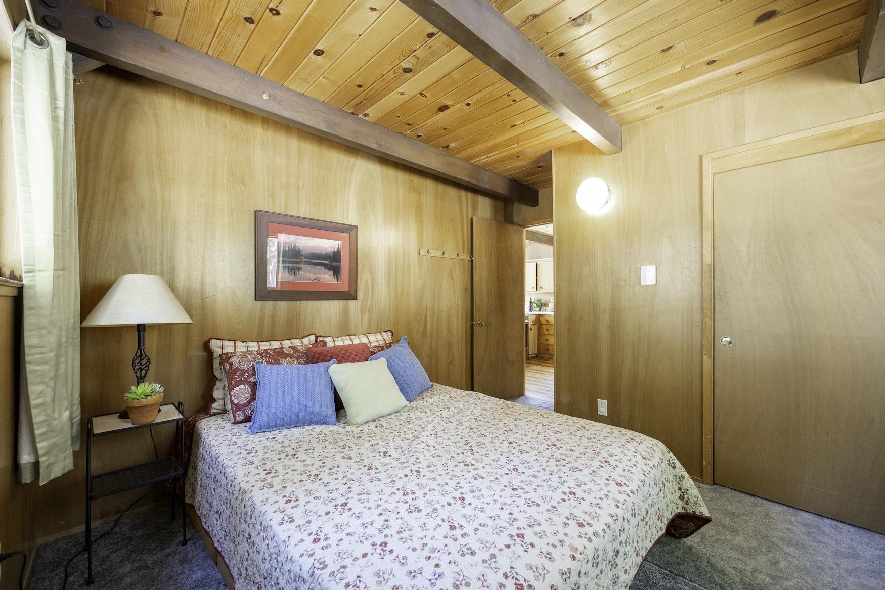 7704 Cascade Road Soda Springs, CA 95728 - Photo 17 of 22 Gallery Image 17