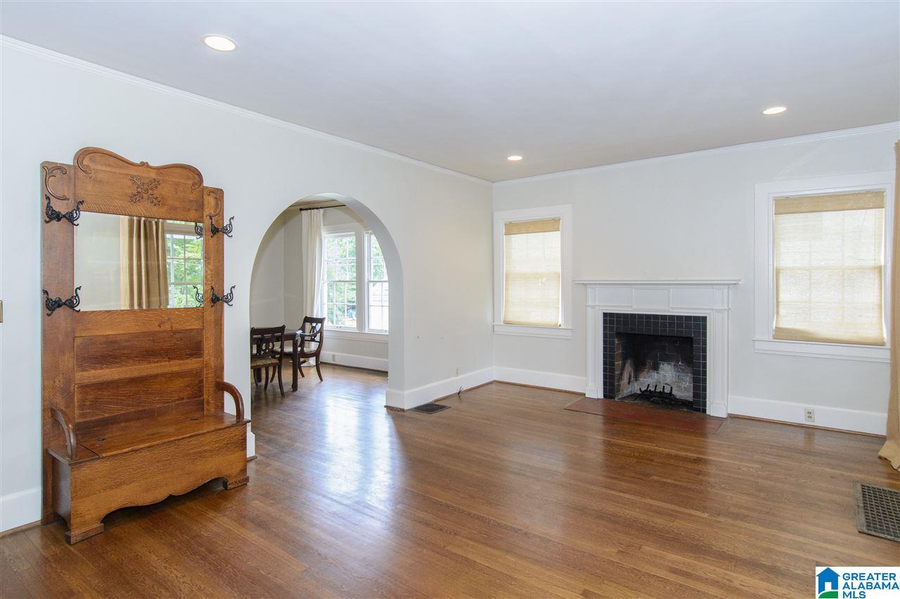 922 Irving Road Birmingham, AL 35209 - Photo 7 of 32