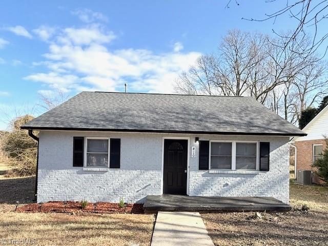 410 Cedar Street High Point, NC 27260 - Photo 1 of 20